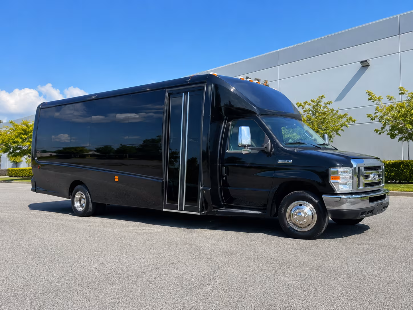 find a party bus for your bachelorette or bachelor night in the sgv