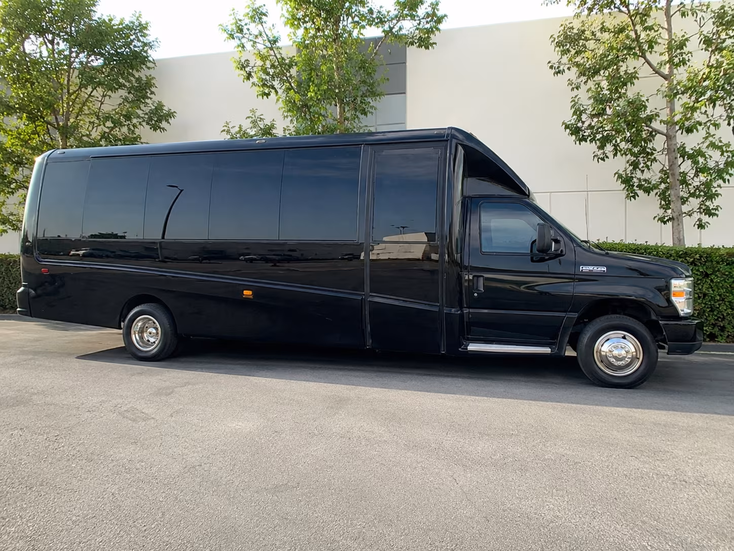 how starting location and deadhead miles affect charter bus rates in west covina