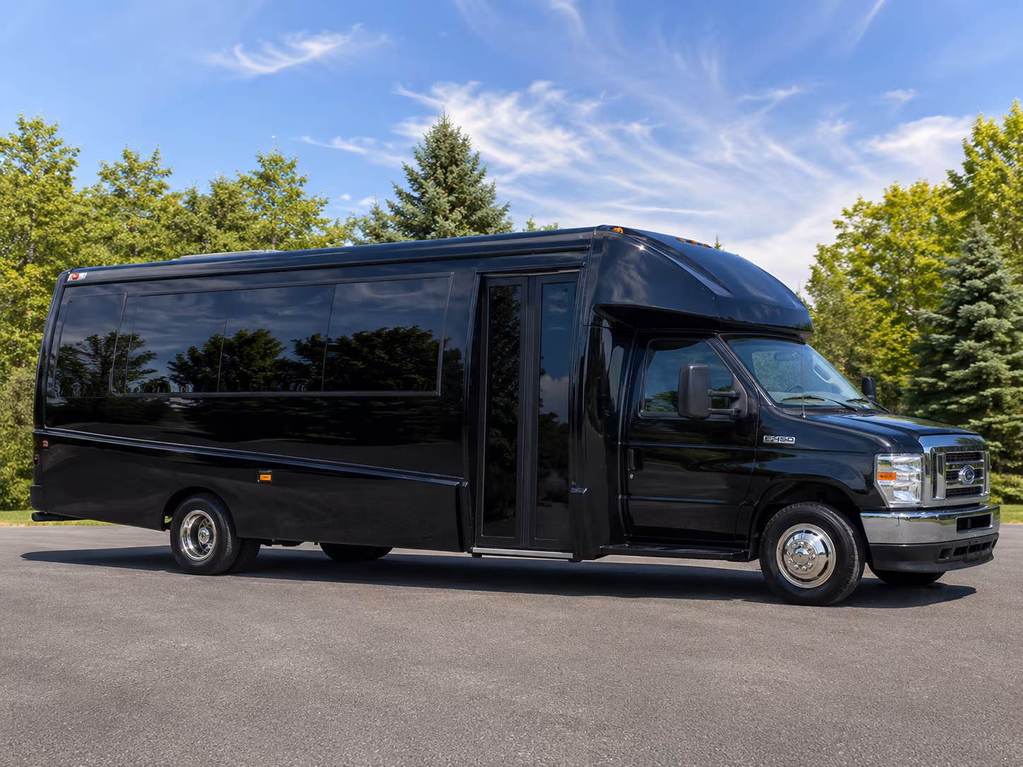 ontario timely charter buses for ontario corporate outings