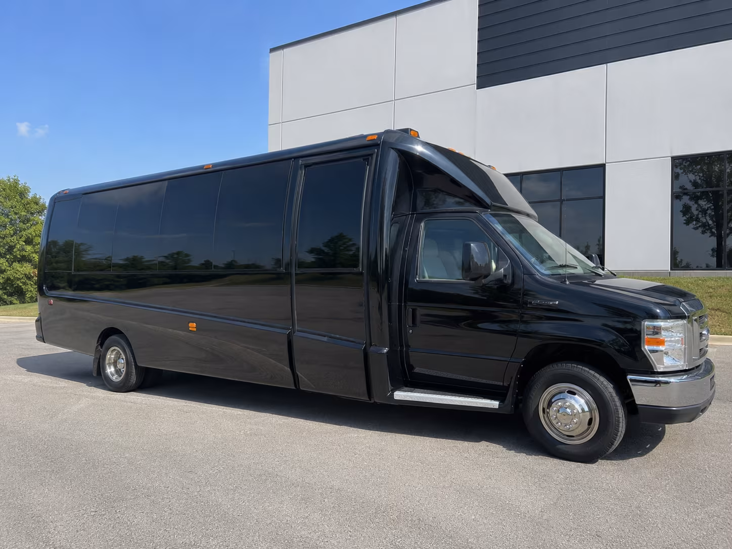 rosemead find the right ride with prom bus rentals in rosemead