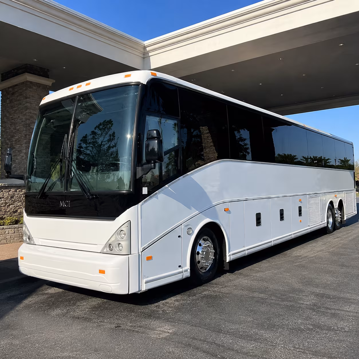 sofi stadium crypto com arena and la galaxy game day buses